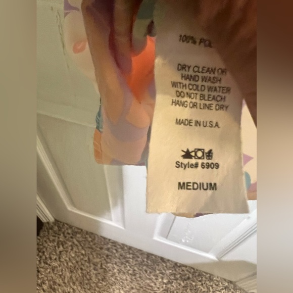 Entro multi color top sz M - Picture 3 of 5